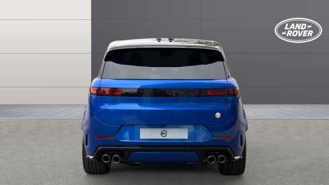 Land Rover Range Rover Sport 4.4 P635 V8 SV Ultimate Edition 5dr Auto Petrol Estate - Image 6